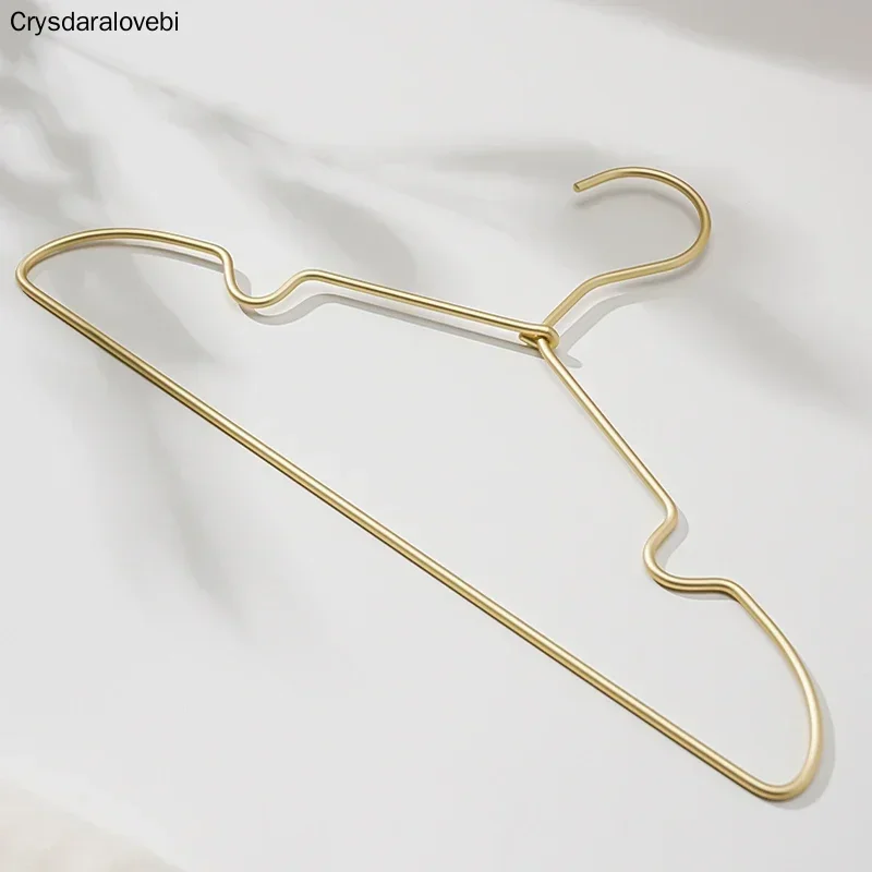 شماعات ملابس الأطفال المضادة ل - مراجعة Baby Clothing Drying Rack وسعره