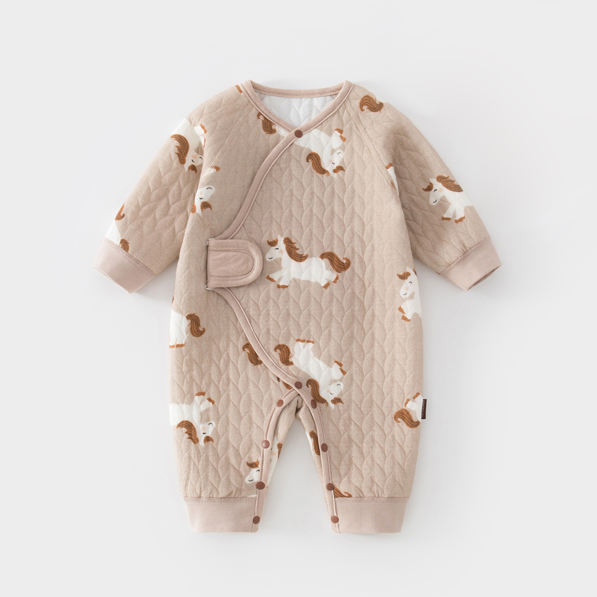 بدلة أطفال حديثي الولادة من AY - مراجعة Baby Clothing High Quality وسعره