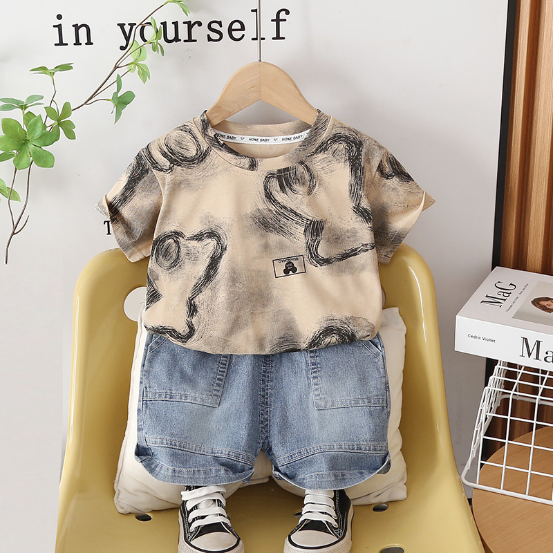 طقم ملابس صيفي للأولاد الصغار  - مراجعة Baby Clothing Drawing وسعره