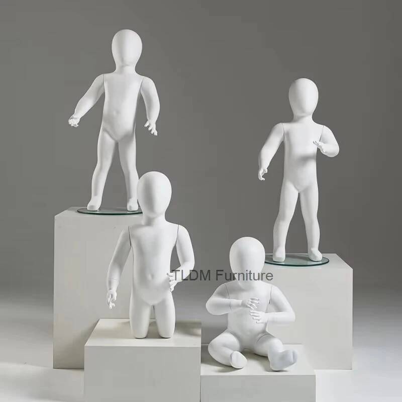 مانيكان أطفال أبيض مطفأ اللمعة - مراجعة Baby Clothing Display Stand وسعره