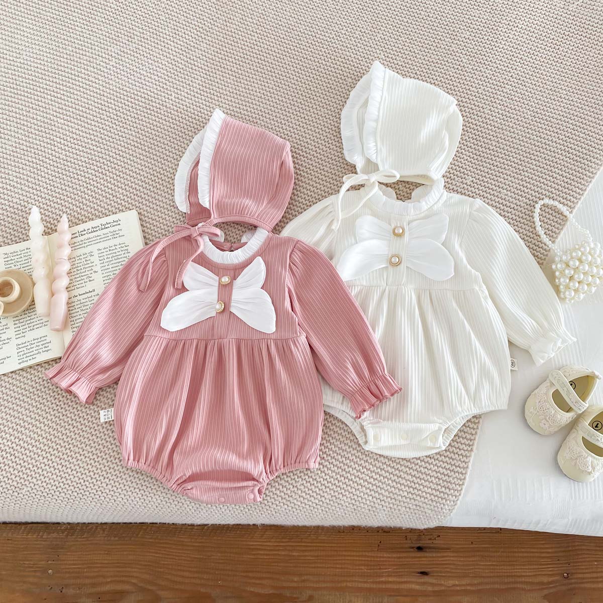 الخريف الطفل رومبير مع قبعة كب - مراجعة Baby Clothing Display Stand وسعره
