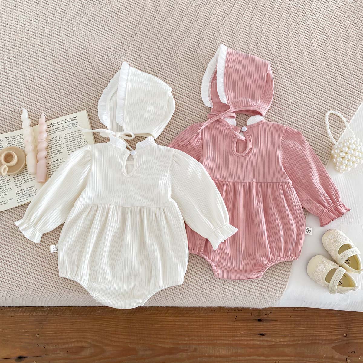 الخريف الطفل رومبير مع قبعة كب - مراجعة Baby Clothing Display Stand وسعره